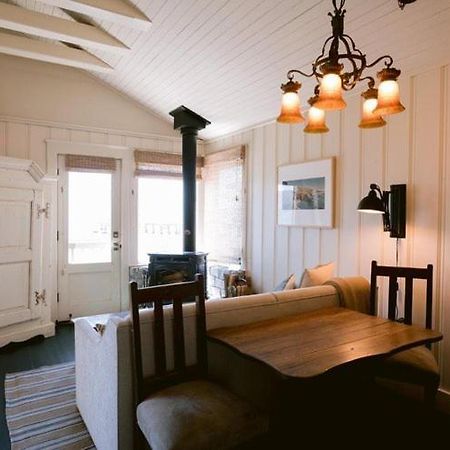 Отель Nick'S Cove Marshall Экстерьер фото